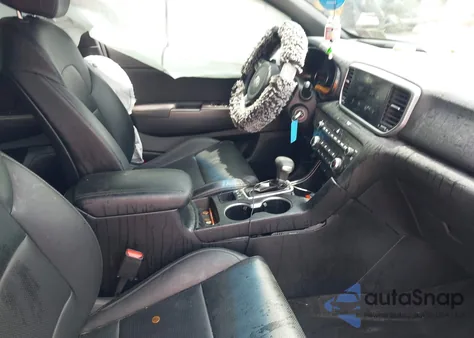 2021 Kia Sportage S z USA, uszkodzony, nr VIN KNDP6CAC3M7901237